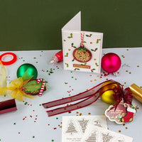 Tonic Craft Kit - Issue 98 - Santa Shaker Tag